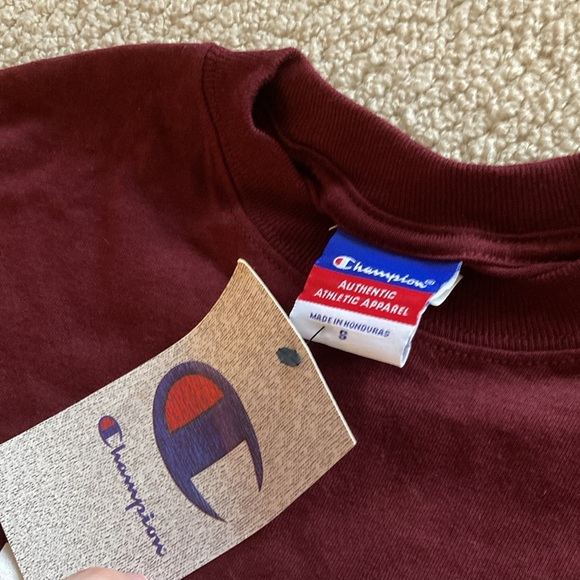 NEW Champion Fordham University T-Shirt Maroon Unisex Size Small 100% Cotton NWT - Picture 3 of 10